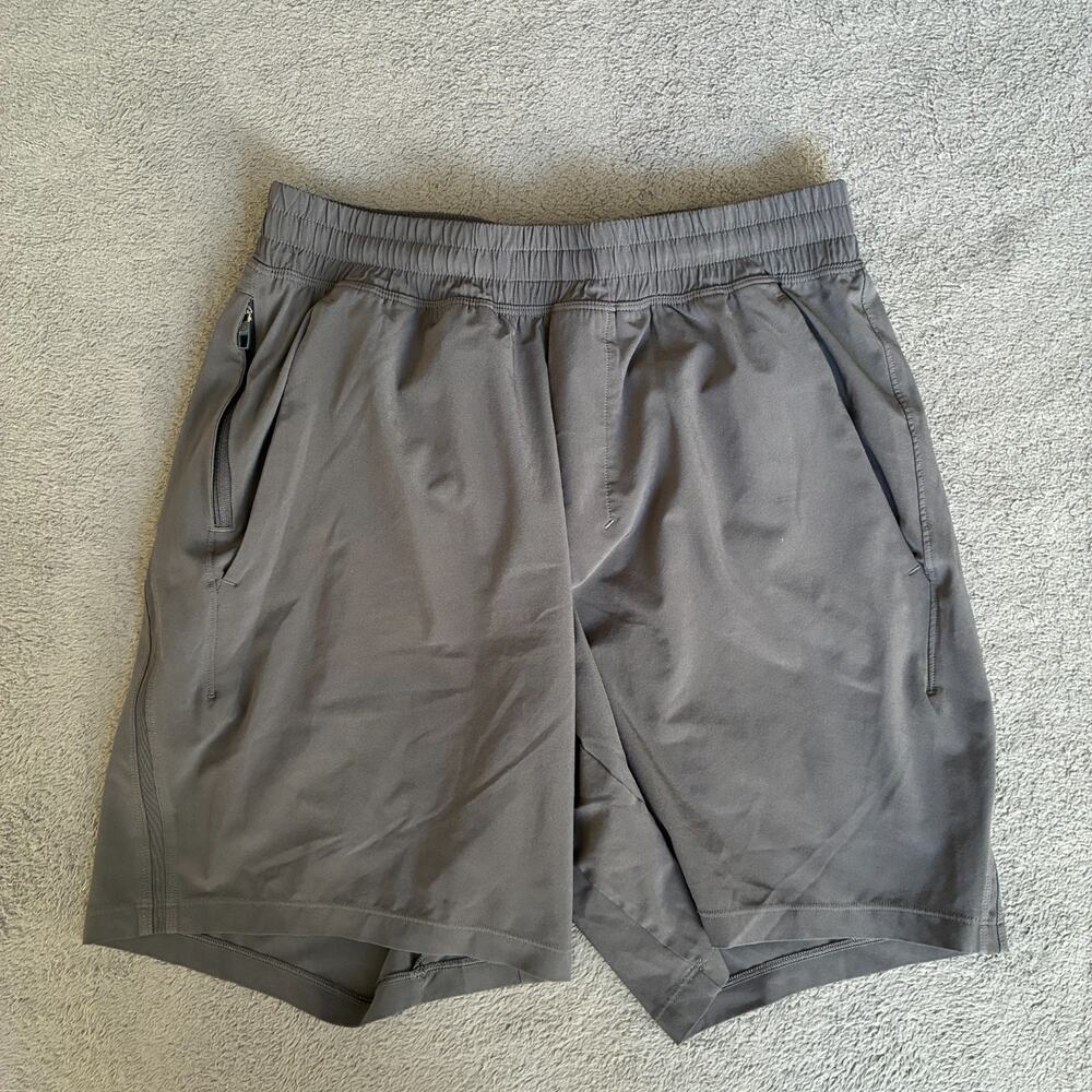 Lululemon Pace Breaker Gray Elastic Waistband Athletic Running Shorts Men's Sz S